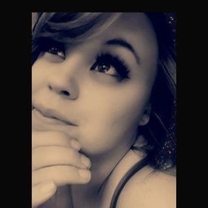 Meet your Posher, Gianina